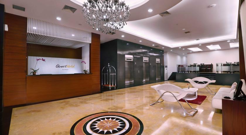 Quest Hotel Darmo - Surabaya By Aston Exterior foto