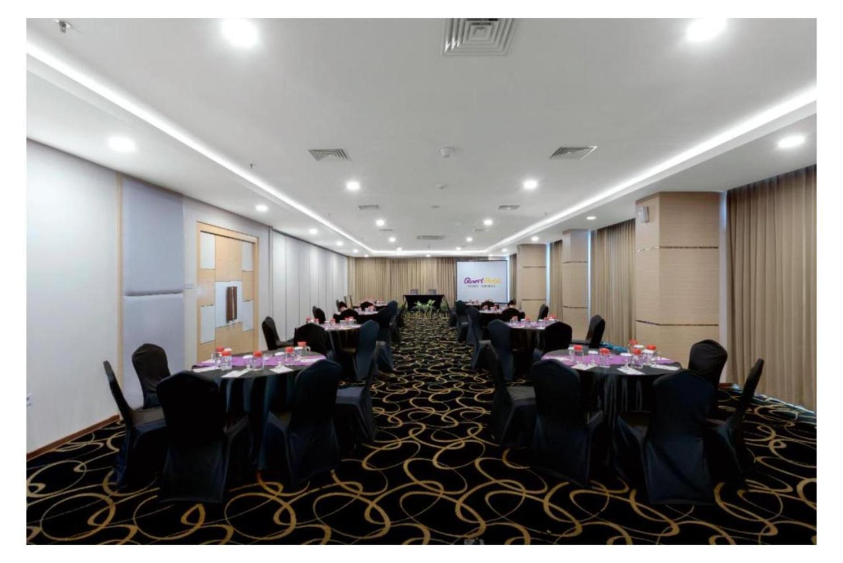 Quest Hotel Darmo - Surabaya By Aston Exterior foto