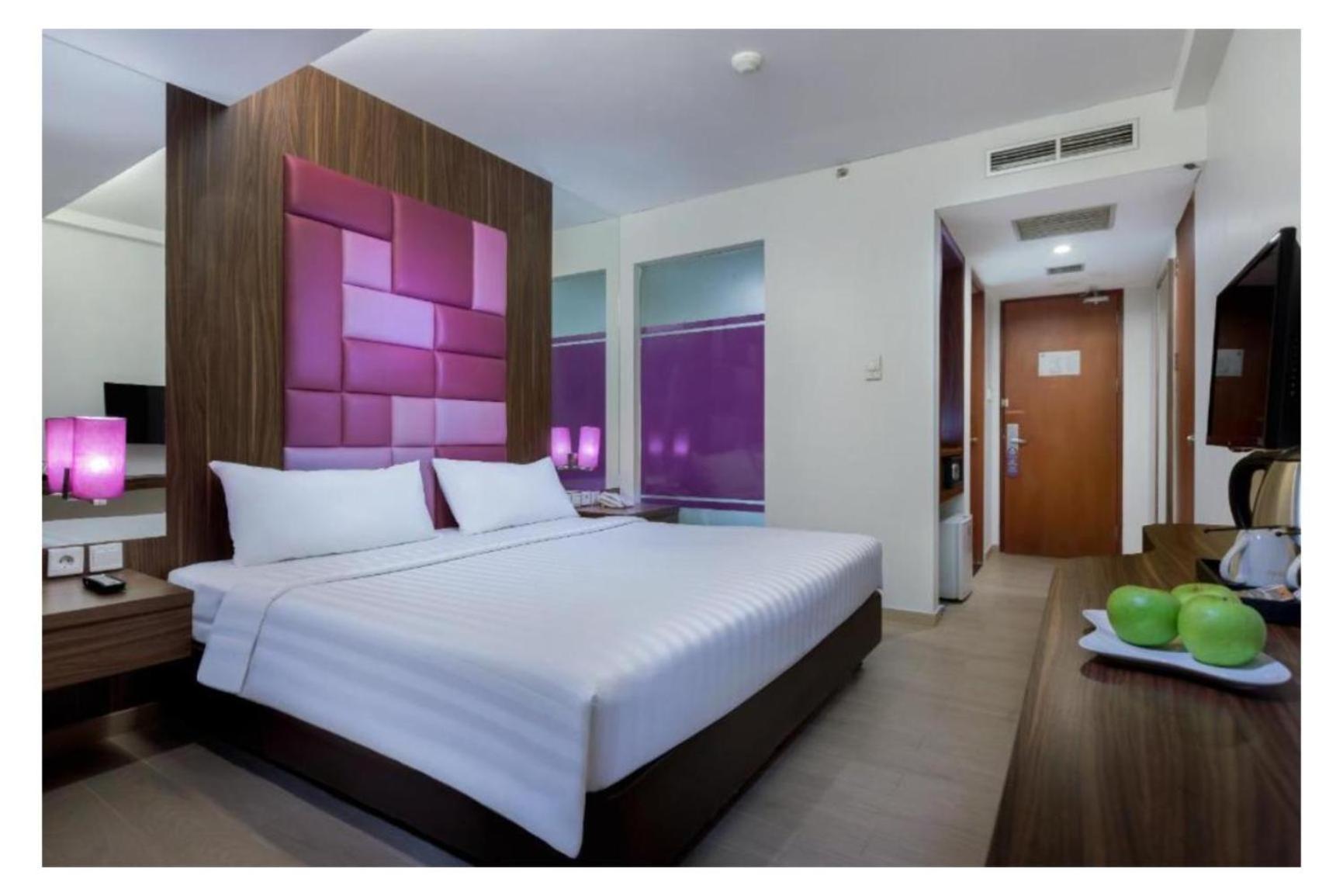 Quest Hotel Darmo - Surabaya By Aston Exterior foto